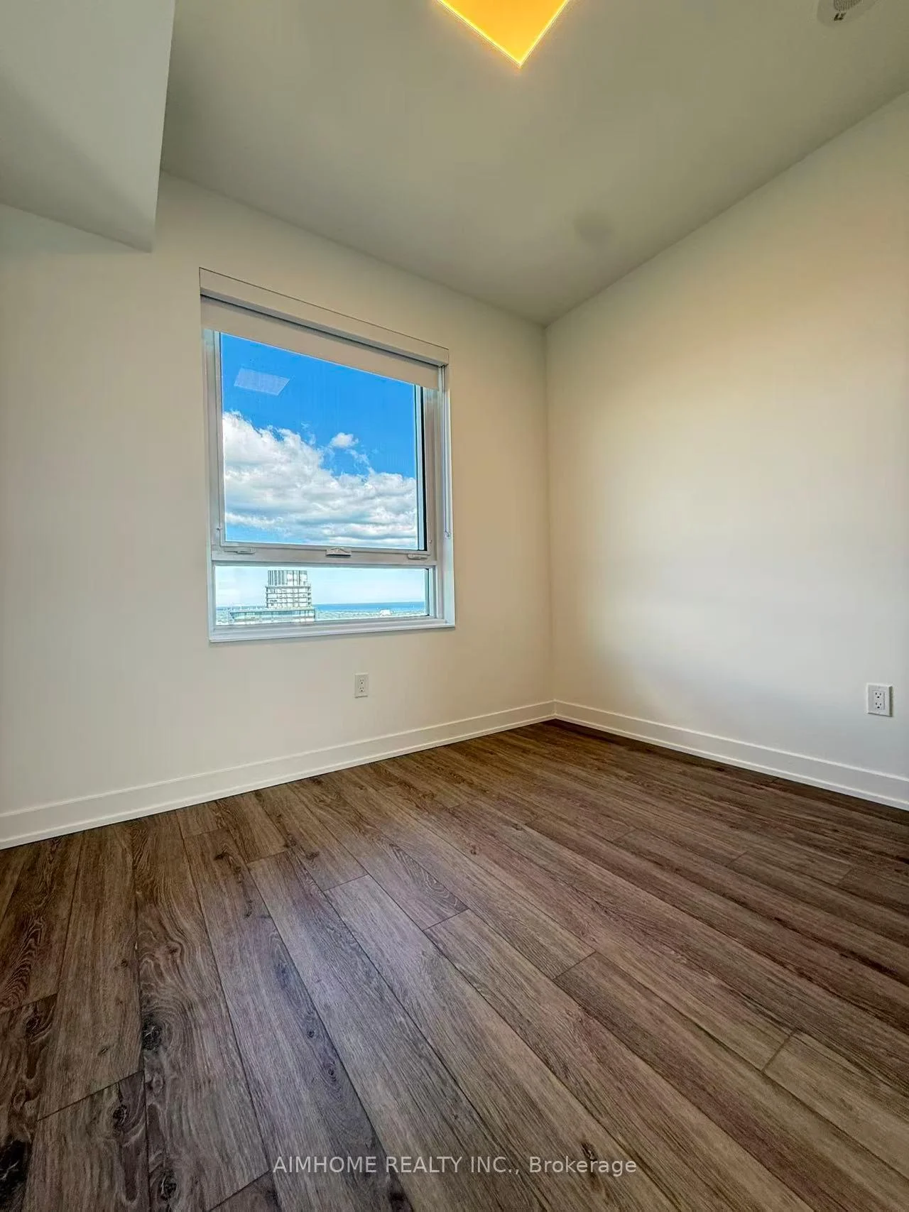 Photo 15 of Unit 4309, 609 Sherbourne Street, Toronto, North St. James Town — HOMEH