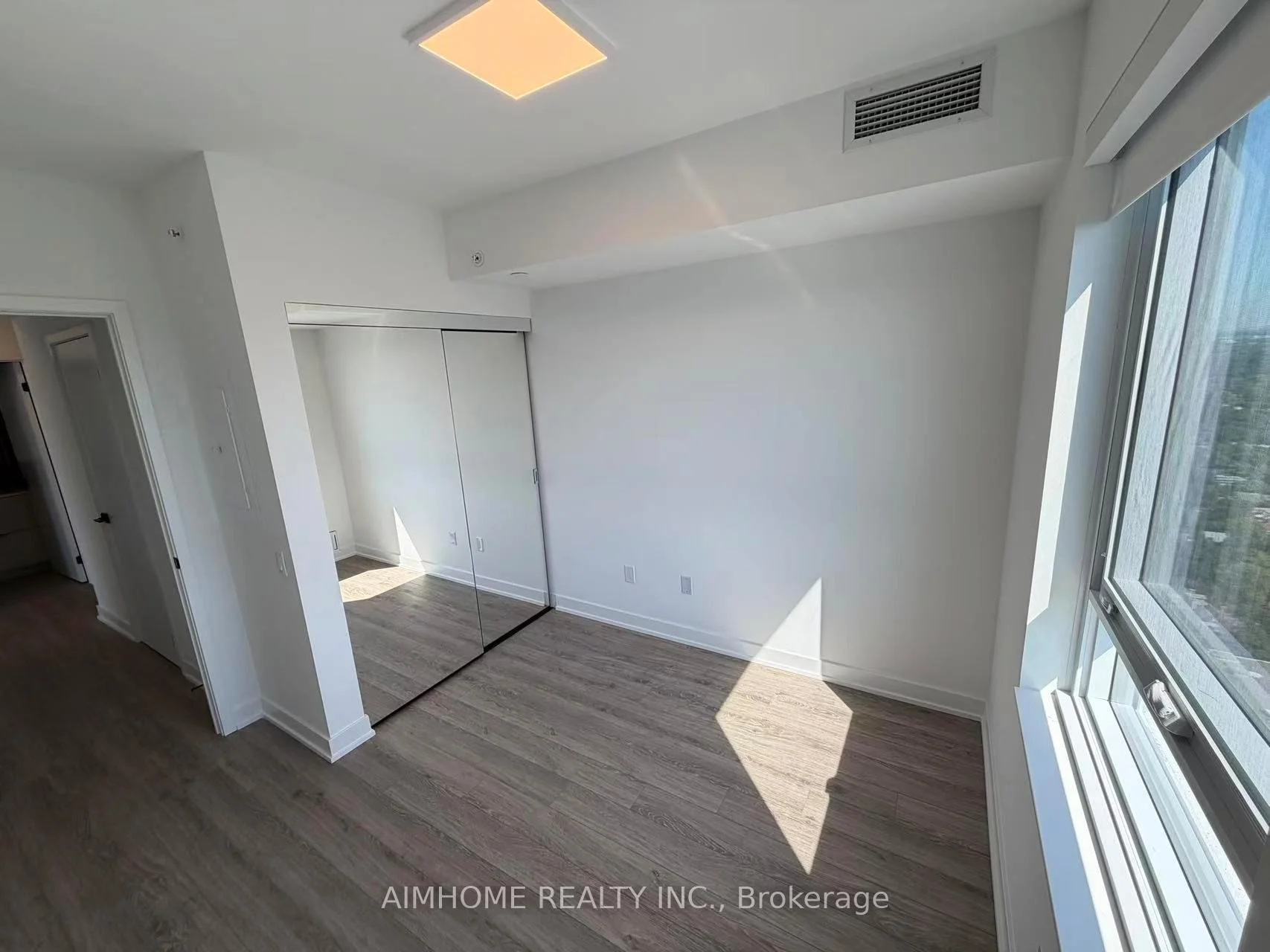 Photo 23 of Unit 4309, 609 Sherbourne Street, Toronto, North St. James Town — HOMEH