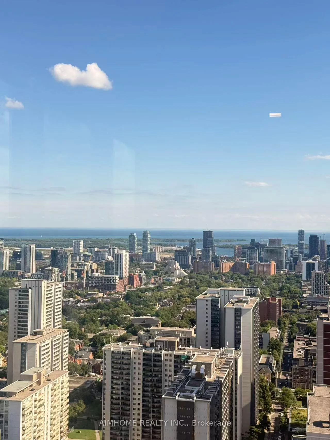Photo 36 of Unit 4309, 609 Sherbourne Street, Toronto, North St. James Town — HOMEH