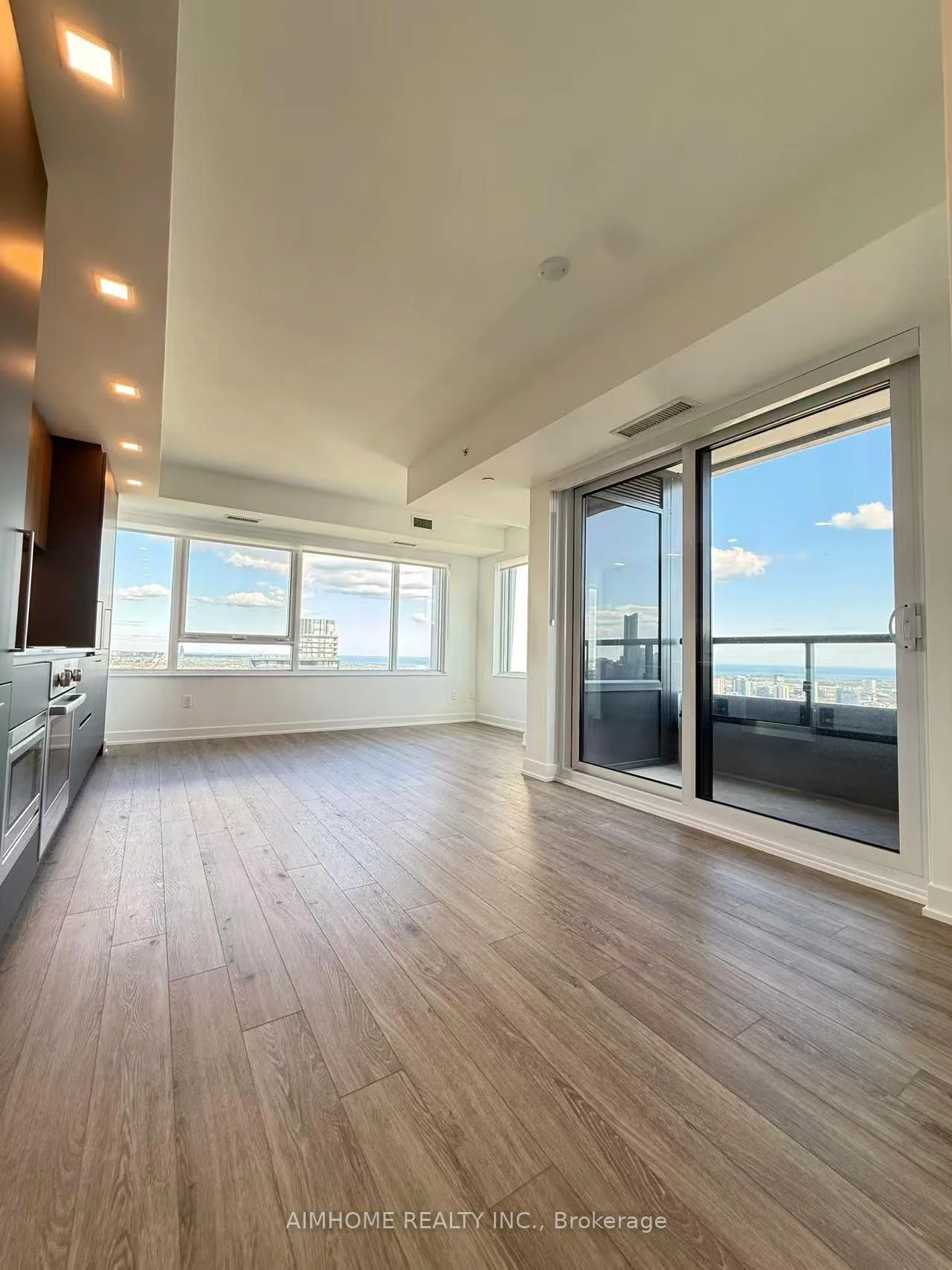 Photo 51 of Unit 4309, 609 Sherbourne Street, Toronto, North St. James Town — HOMEH