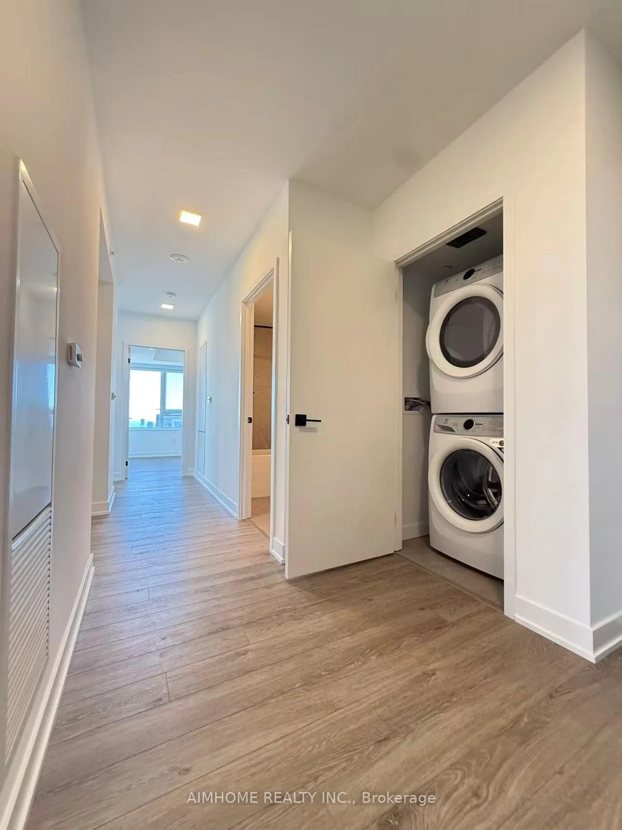 Photo 56 of Unit 4309, 609 Sherbourne Street, Toronto, North St. James Town — HOMEH