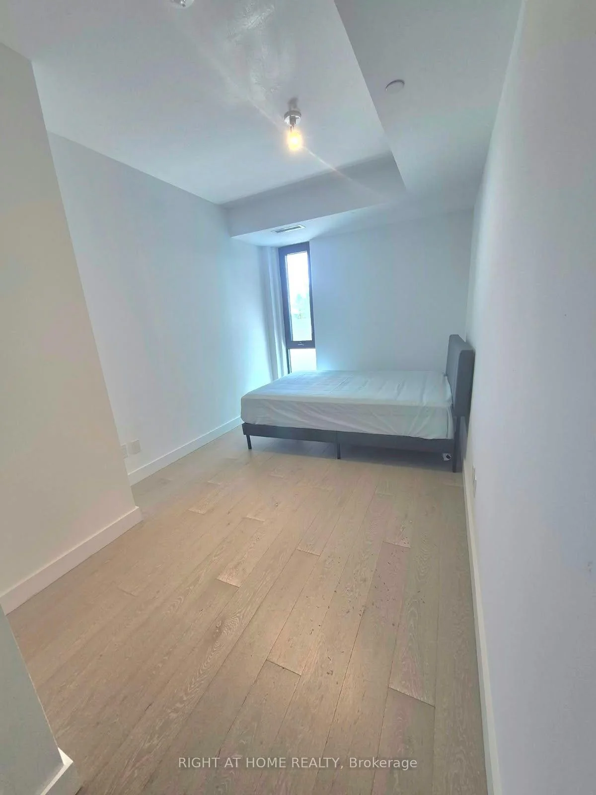 Photo 22 of Unit 418, 160 Kingsway Crescent, Etobicoke, Edenbridge-Humber Valley — HOMEH