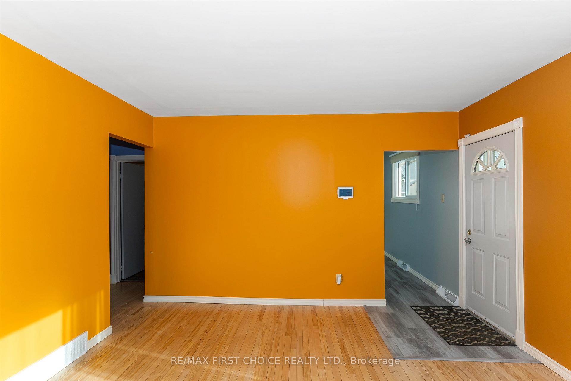 Photo 7 of 1731 Rankin Street, Thunder Bay, McKeller Park — HOMEH