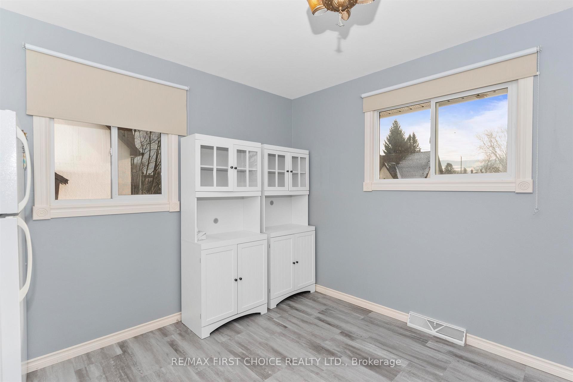 Photo 9 of 1731 Rankin Street, Thunder Bay, McKeller Park — HOMEH