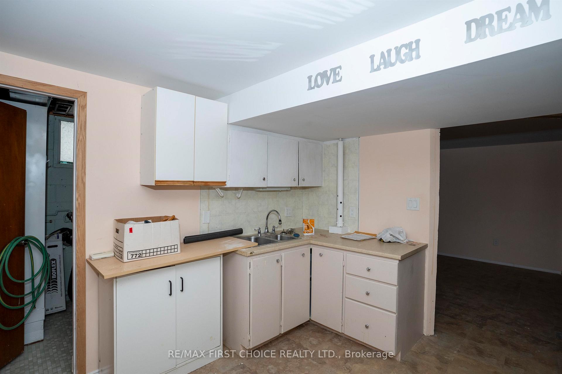 Photo 23 of 1731 Rankin Street, Thunder Bay, McKeller Park — HOMEH