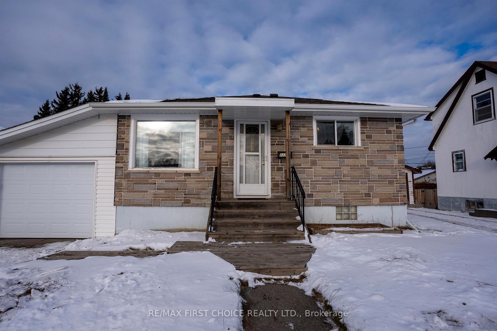 Photo 34 of 1731 Rankin Street, Thunder Bay, McKeller Park — HOMEH