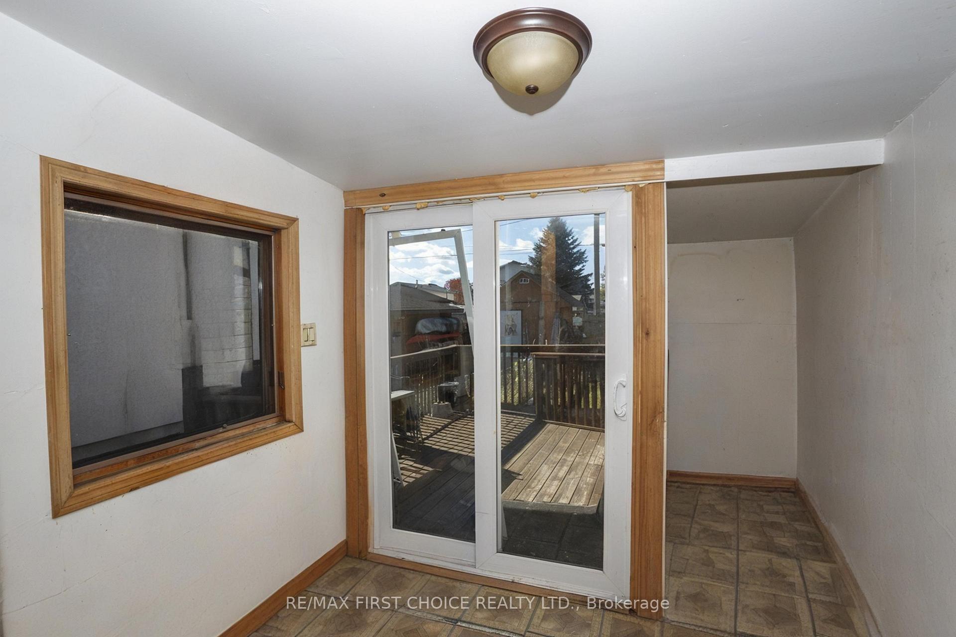 Photo 9 of 535 McBain Street, Thunder Bay, East End — HOMEH