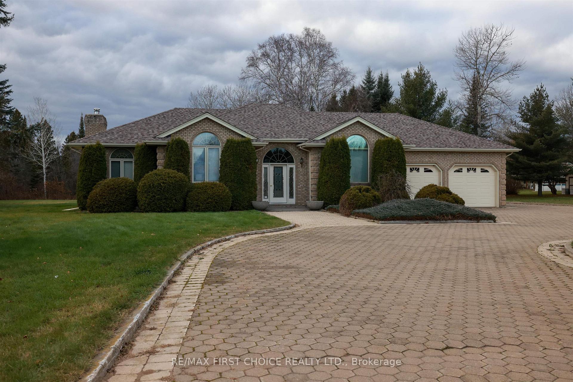 Front of 2200 Bordeaux Crescent