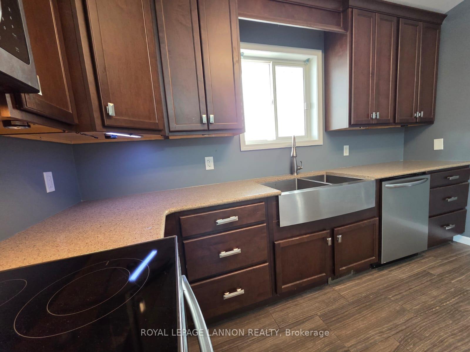 Photo 9 of 321 Amelia Street W, Thunder Bay, Westfort — HOMEH