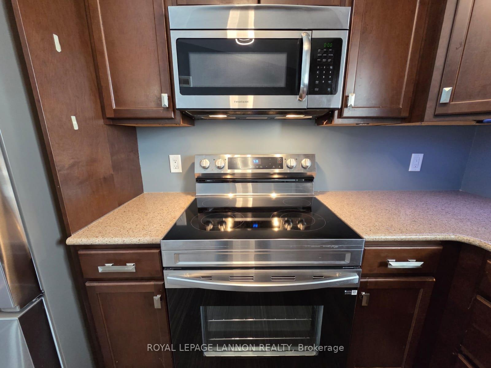 Photo 12 of 321 Amelia Street W, Thunder Bay, Westfort — HOMEH