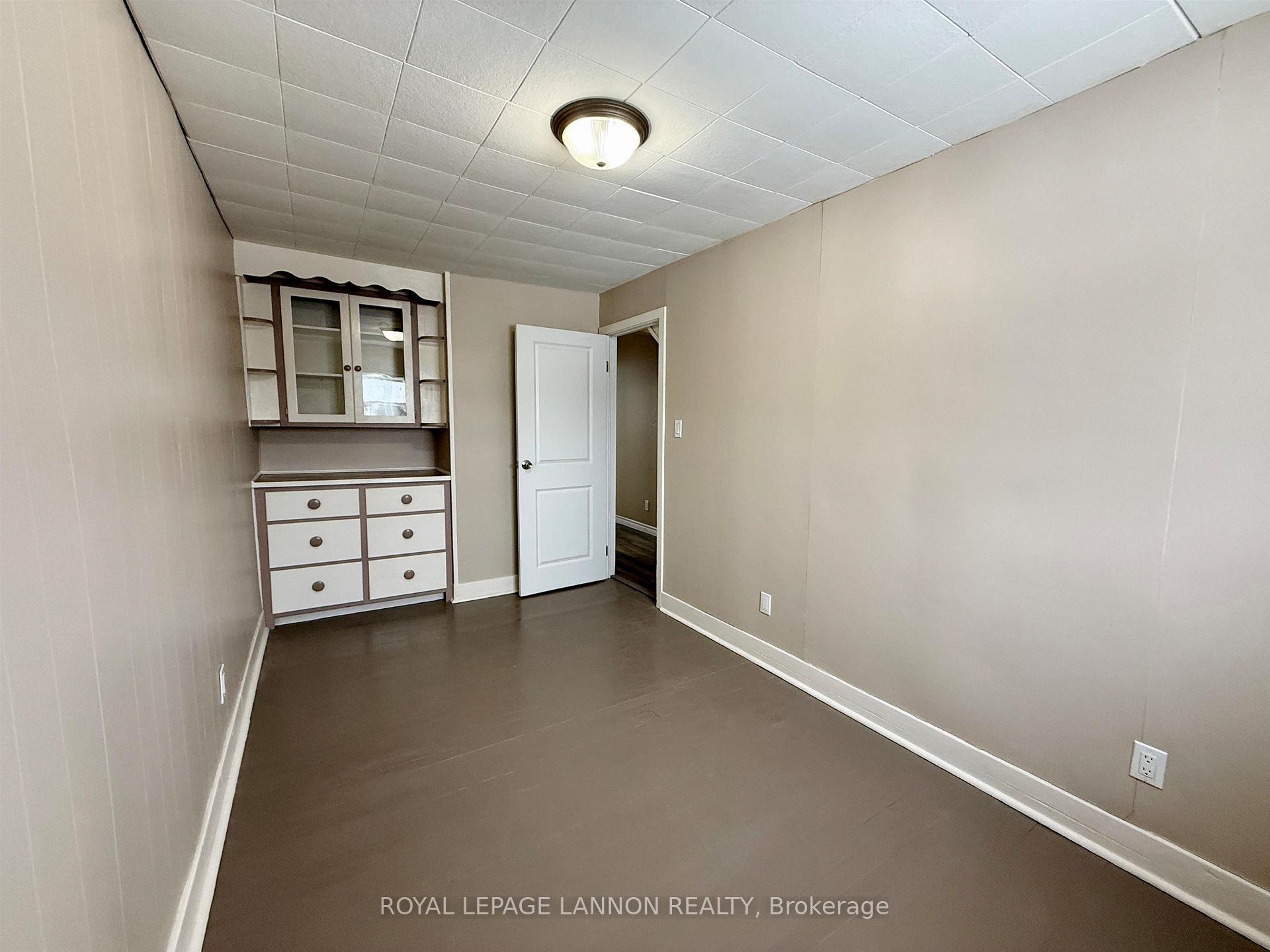 Photo 17 of 340 Francis Street E, Thunder Bay, Westfort — HOMEH