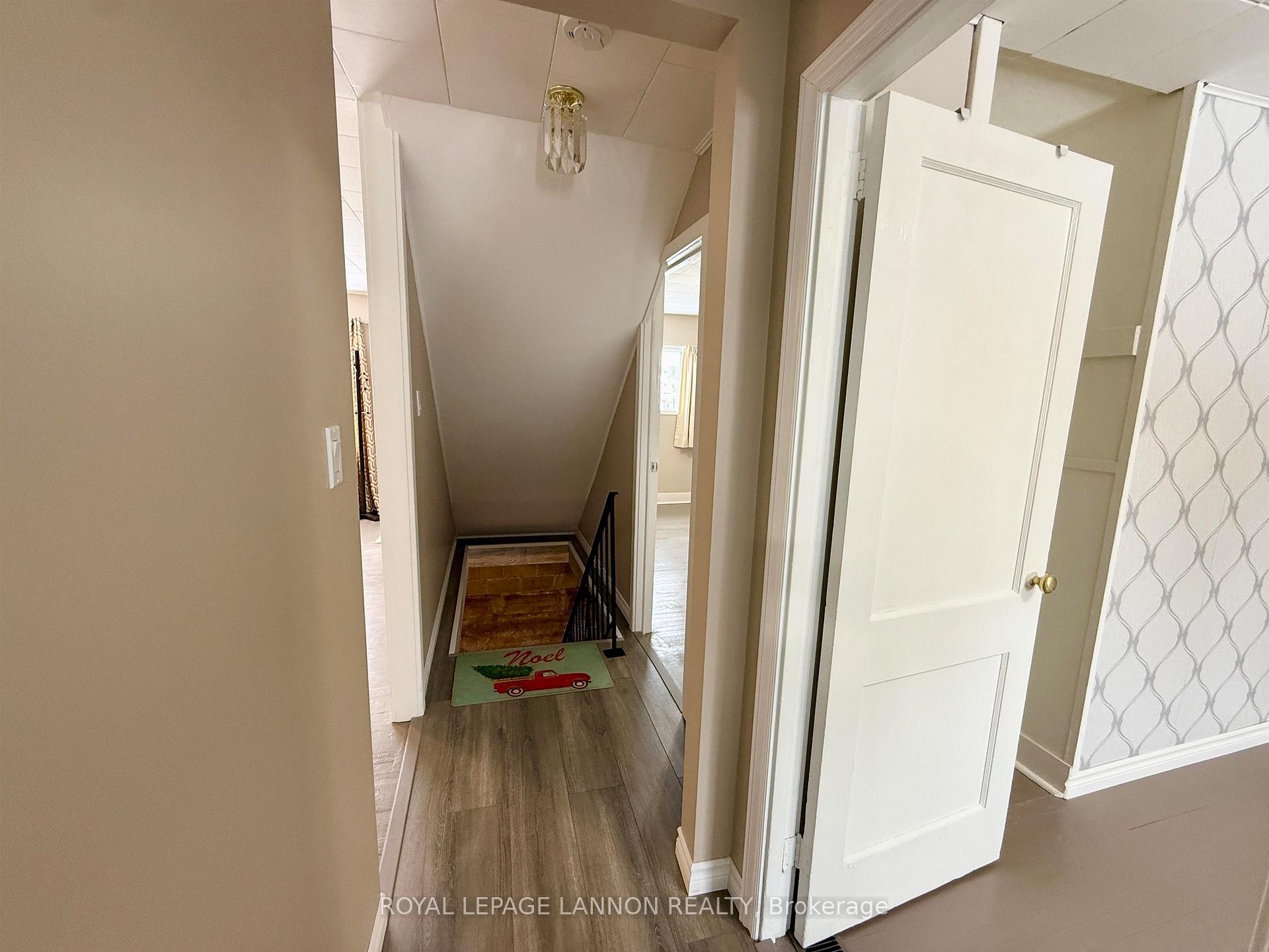 Photo 18 of 340 Francis Street E, Thunder Bay, Westfort — HOMEH