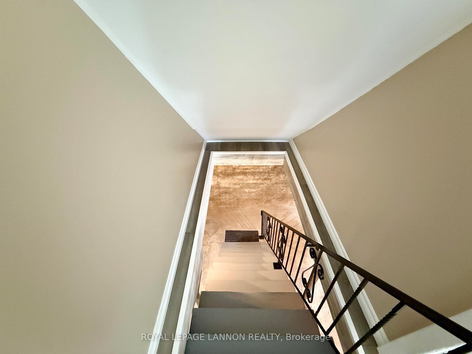 Photo 25 of 340 Francis Street E, Thunder Bay, Westfort — HOMEH