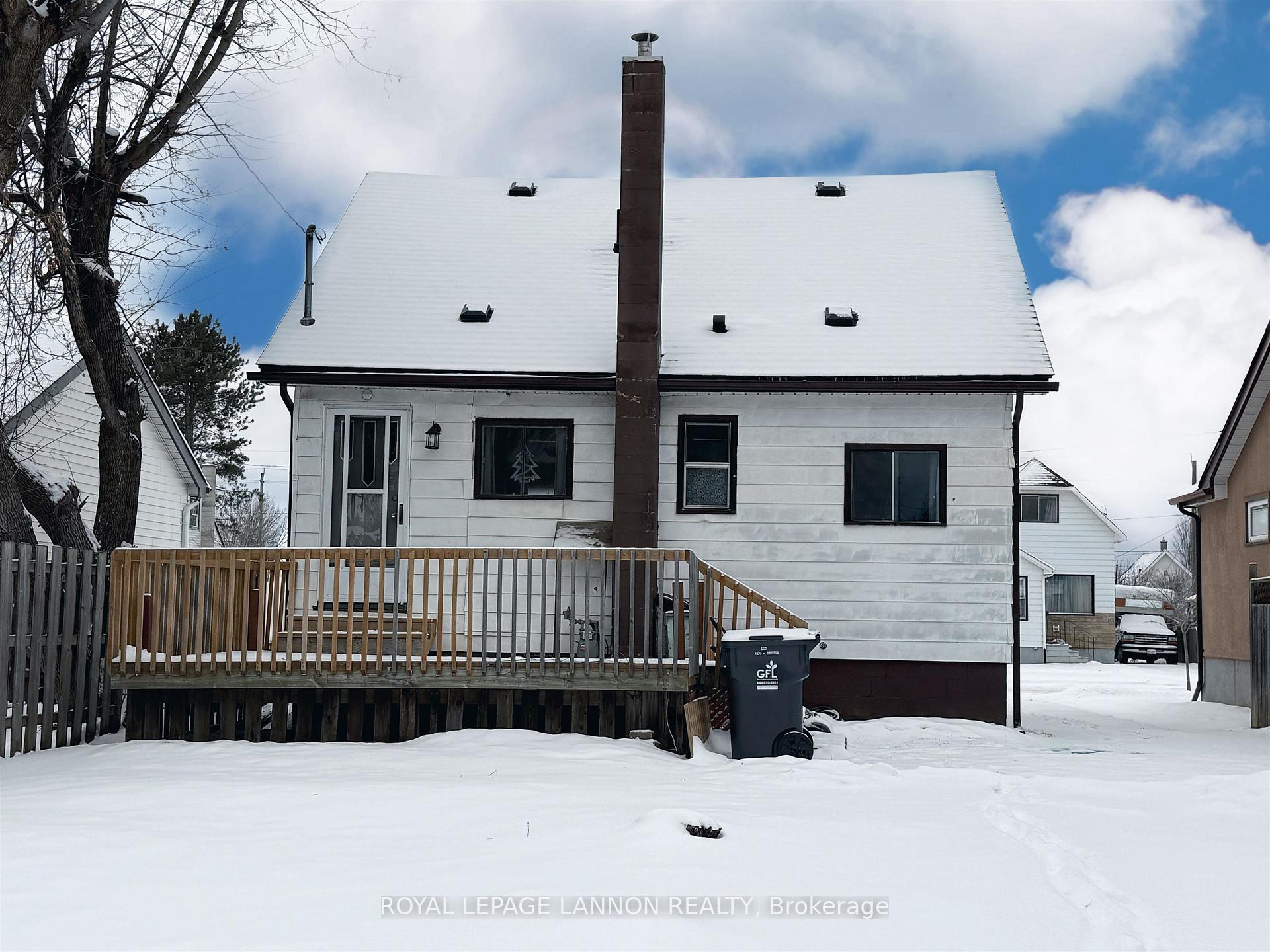 Photo 32 of 340 Francis Street E, Thunder Bay, Westfort — HOMEH