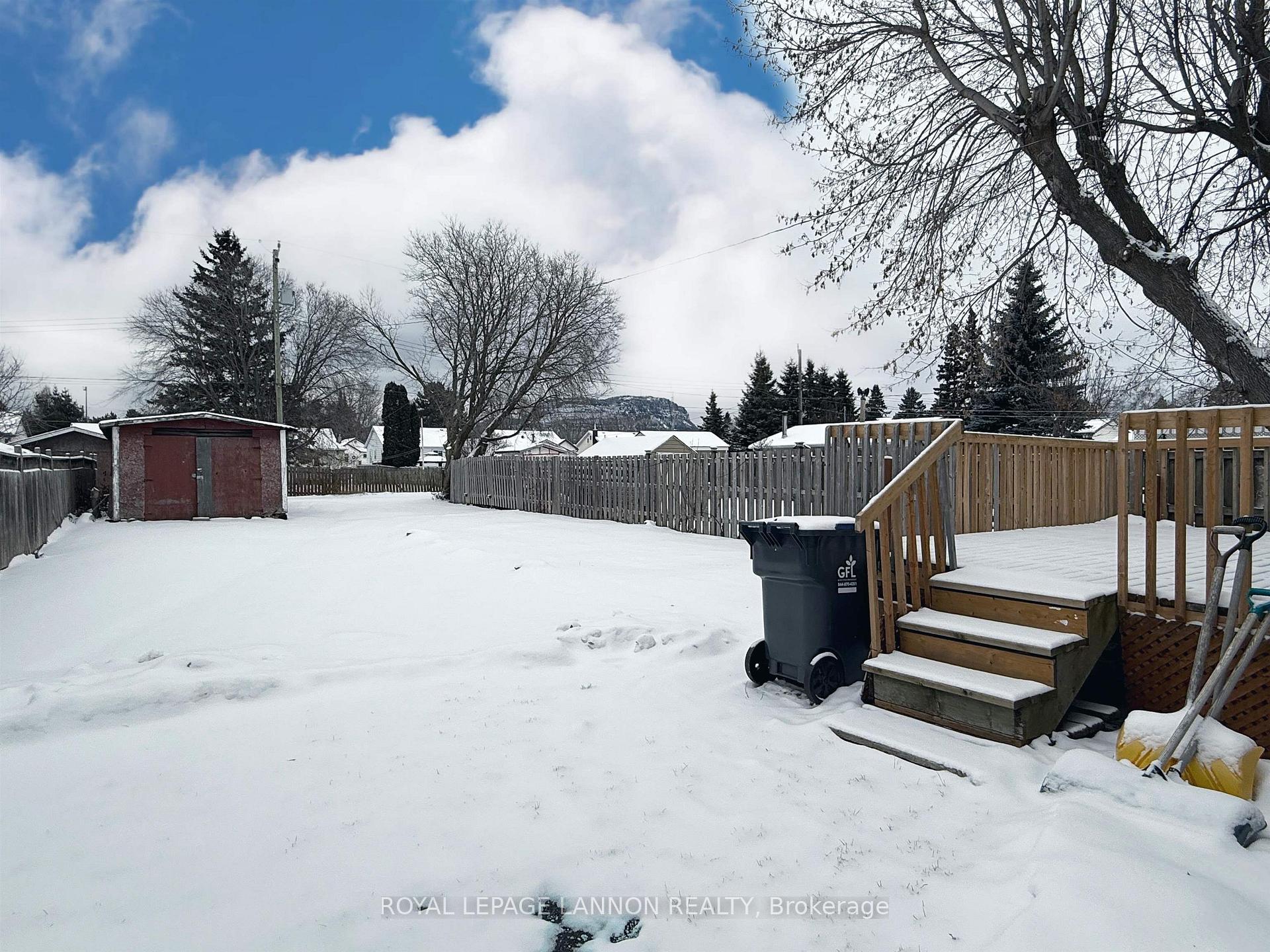 Photo 36 of 340 Francis Street E, Thunder Bay, Westfort — HOMEH