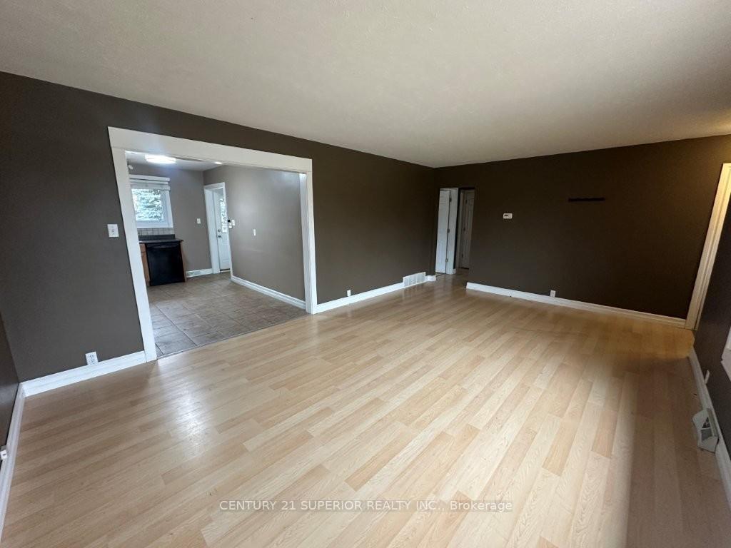 Photo 8 of 2637 Ridgeway Street E, Thunder Bay, Green Acres — HOMEH