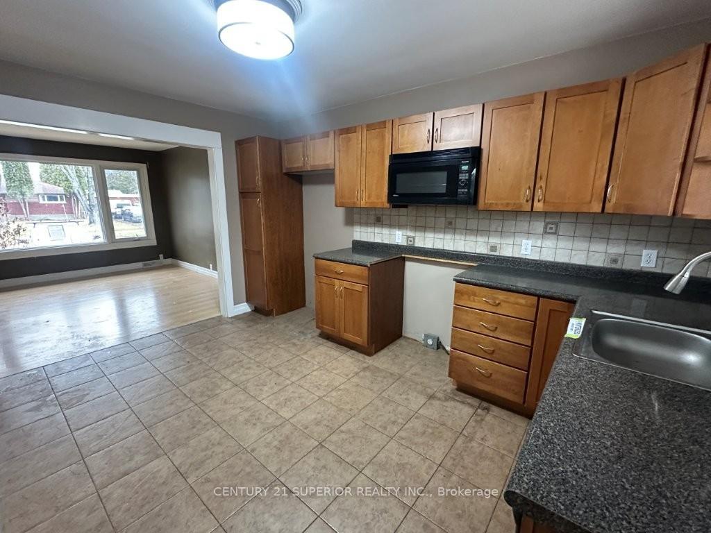 Photo 9 of 2637 Ridgeway Street E, Thunder Bay, Green Acres — HOMEH