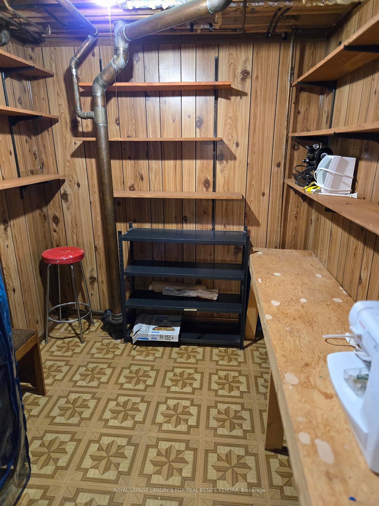 Photo 16 of 1251 Heenan Place, Kenora, Pinecrest — HOMEH