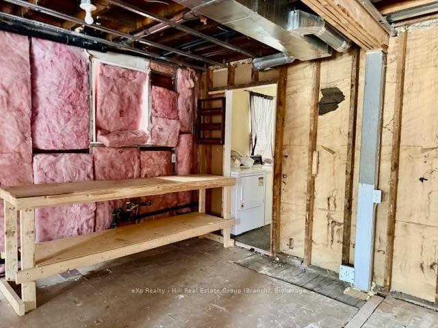 Photo 10 of 52 Empress Avenue N, Thunder Bay, College Heights — HOMEH