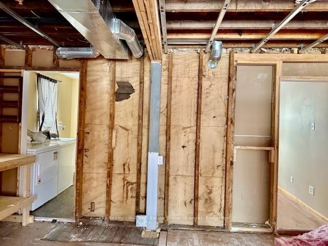 Photo 11 of 52 Empress Avenue N, Thunder Bay, College Heights — HOMEH