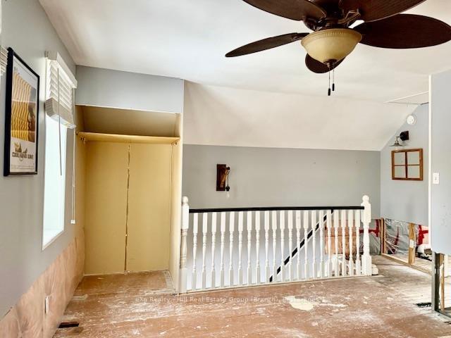 Photo 23 of 52 Empress Avenue N, Thunder Bay, College Heights — HOMEH