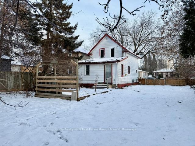 Photo 36 of 52 Empress Avenue N, Thunder Bay, College Heights — HOMEH