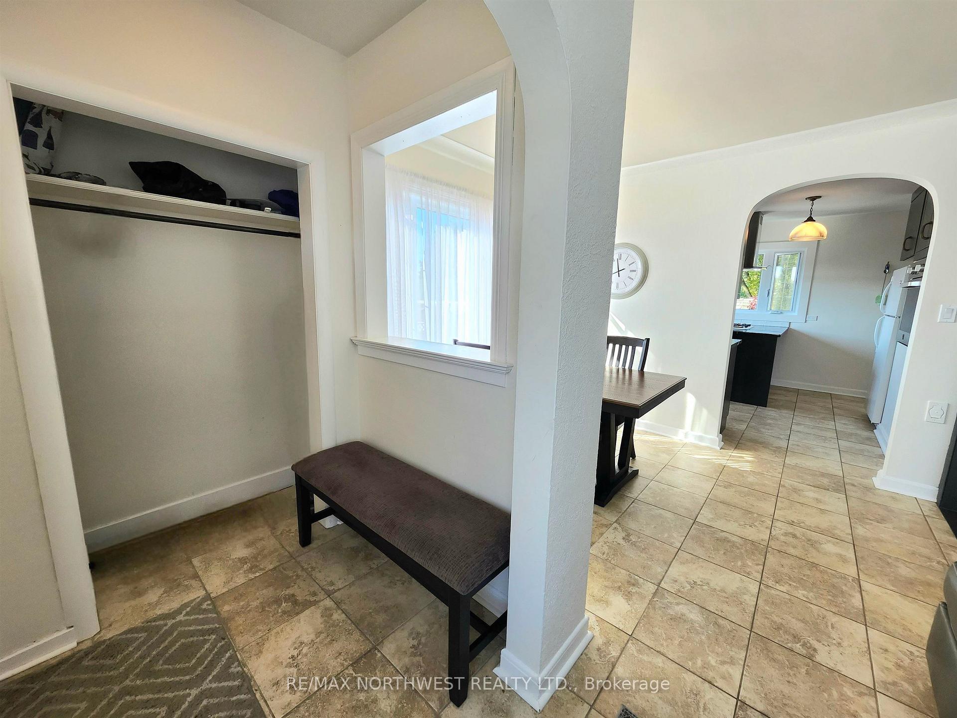 Photo 16 of 214 Sixth Avenue, Kenora, Central — HOMEH