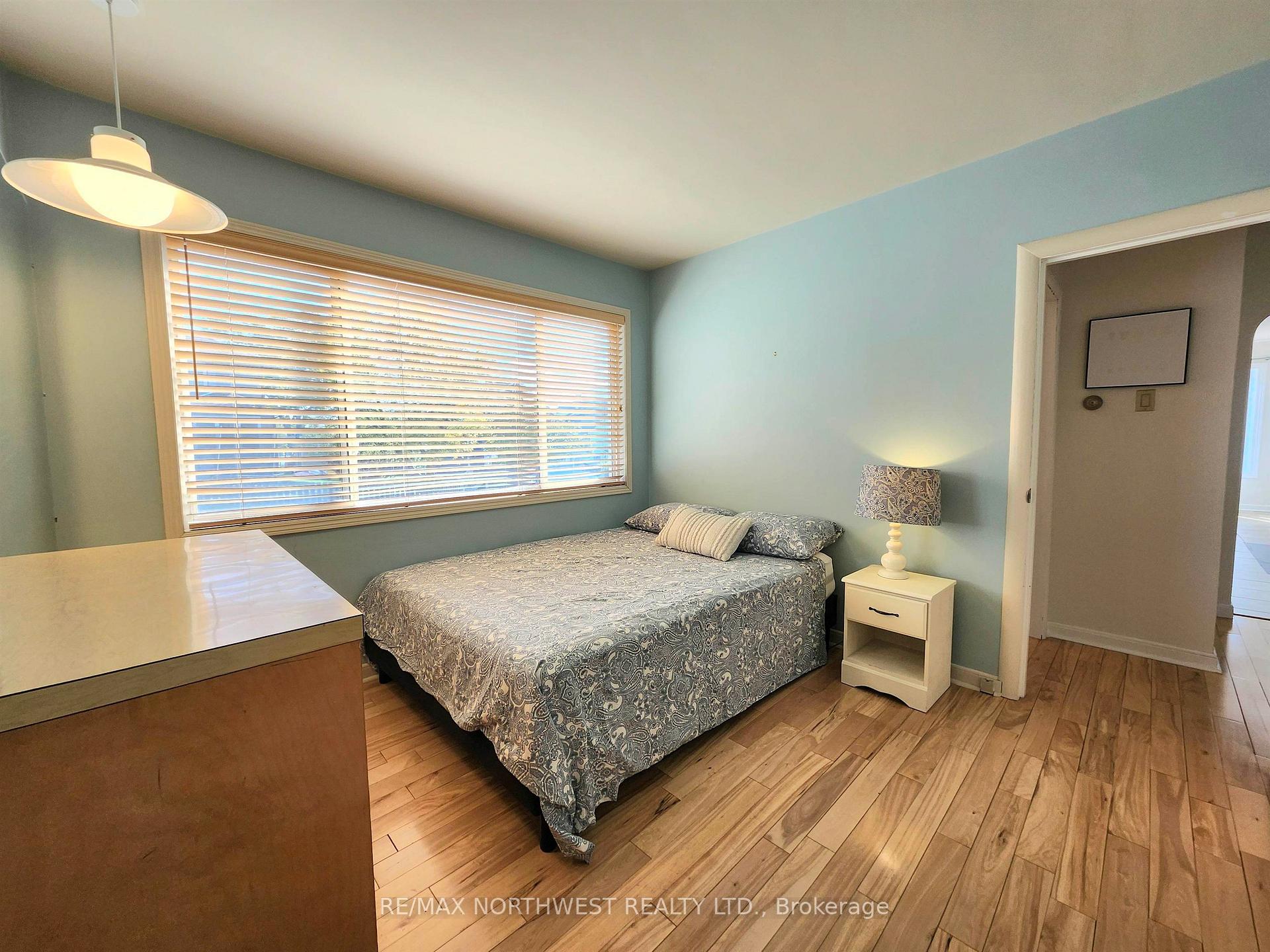 Photo 22 of 214 Sixth Avenue, Kenora, Central — HOMEH