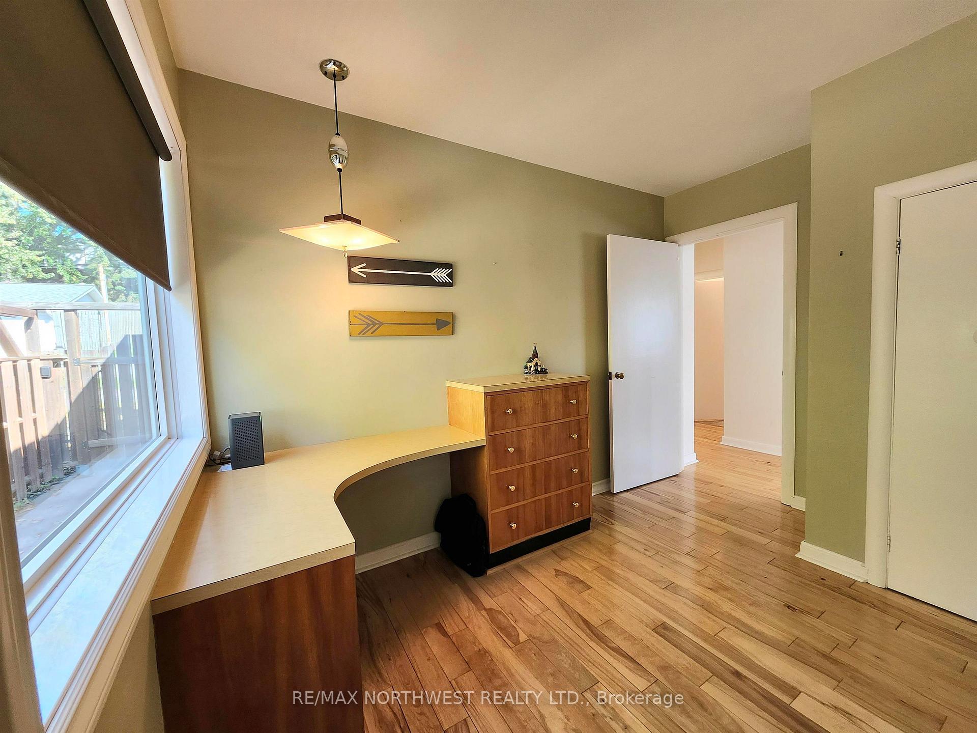 Photo 25 of 214 Sixth Avenue, Kenora, Central — HOMEH