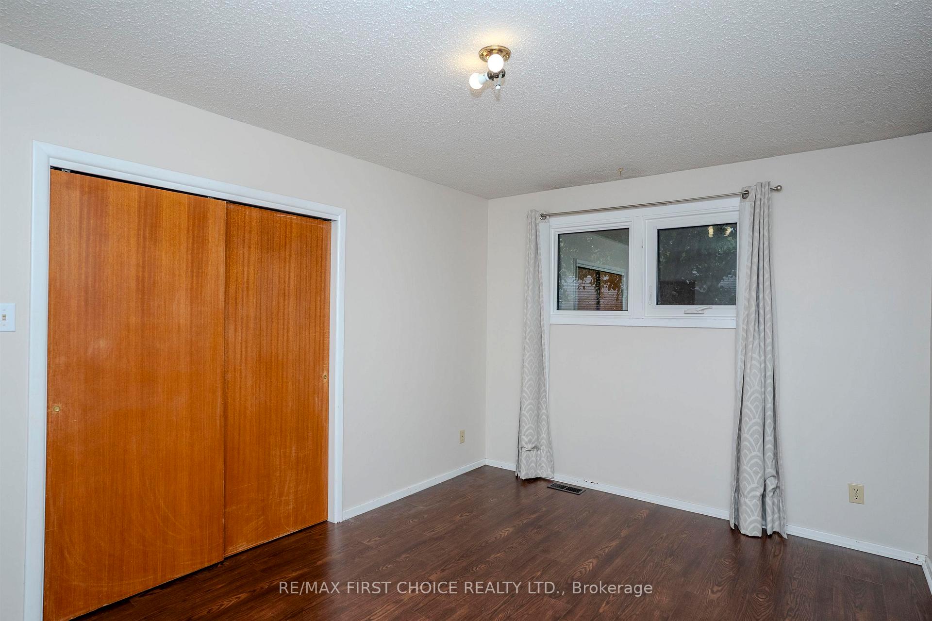 Photo 15 of 807 Superior Avenue, Thunder Bay, Shuniah — HOMEH