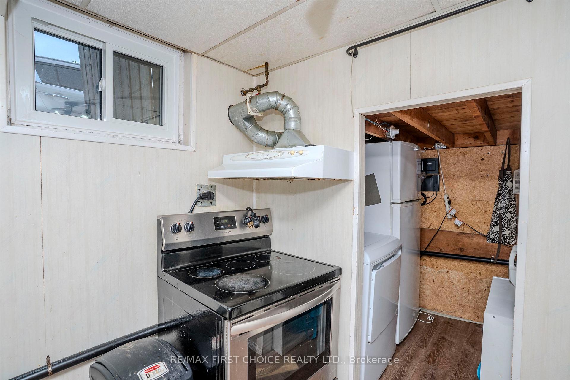 Photo 26 of 807 Superior Avenue, Thunder Bay, Shuniah — HOMEH