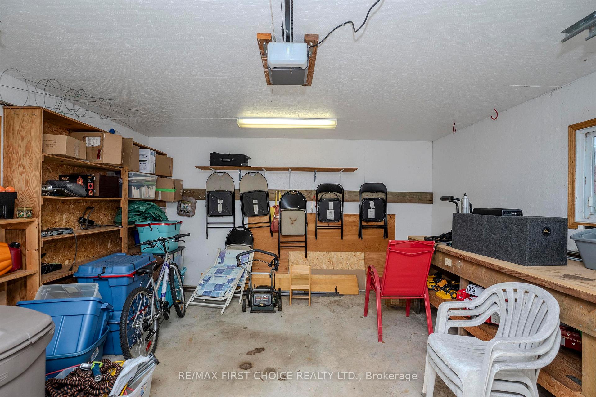Photo 38 of 807 Superior Avenue, Thunder Bay, Shuniah — HOMEH