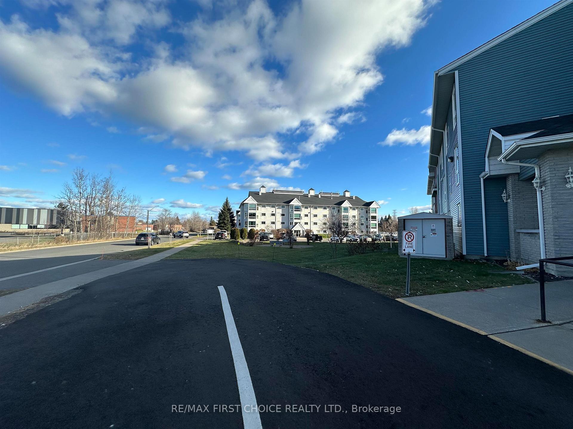 Photo 4 of Unit 105, 800 Gordon Street, Thunder Bay, Westfort — HOMEH