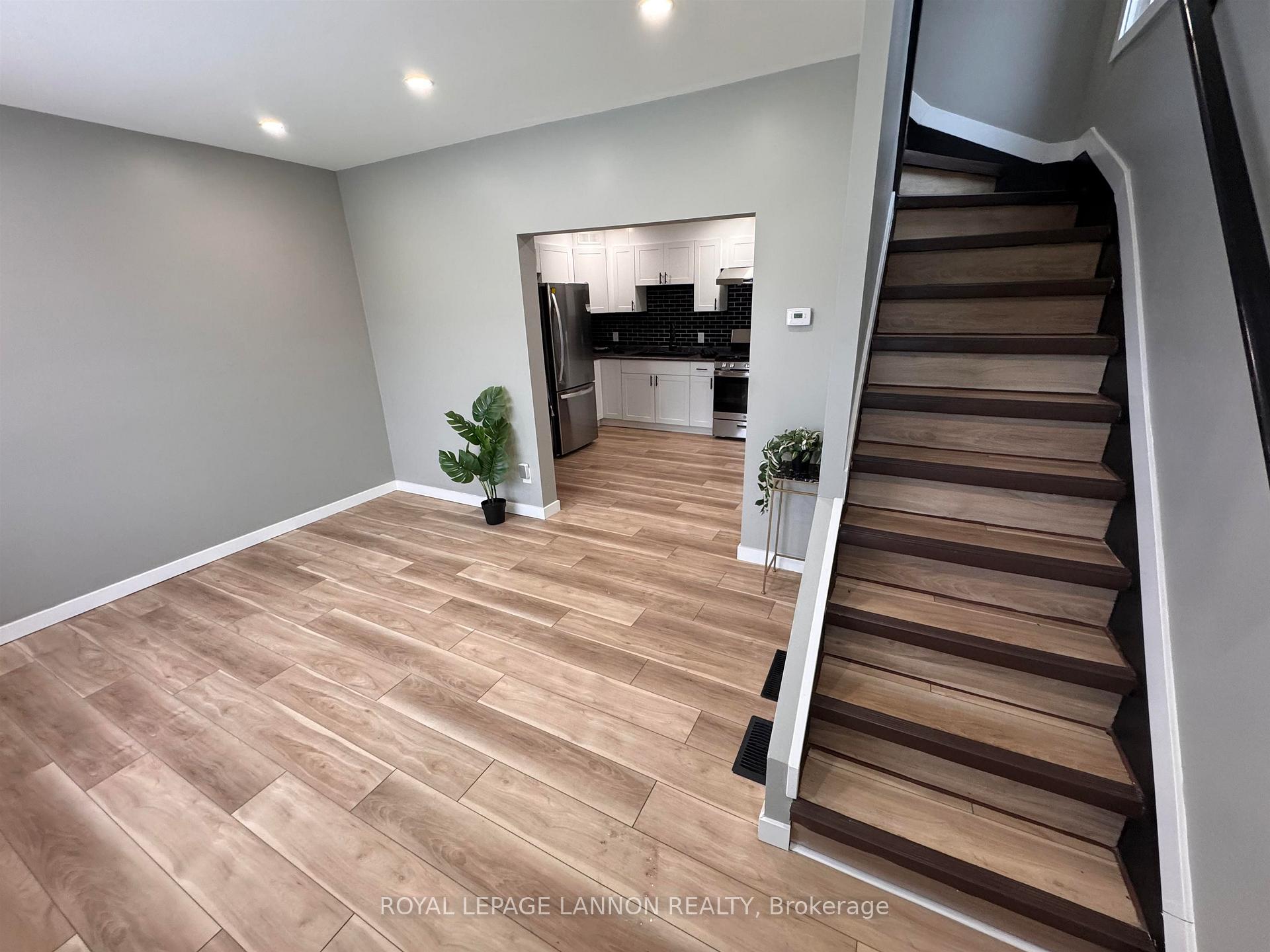 Photo 3 of 1322 Georgina Avenue, Thunder Bay, Westfort — HOMEH