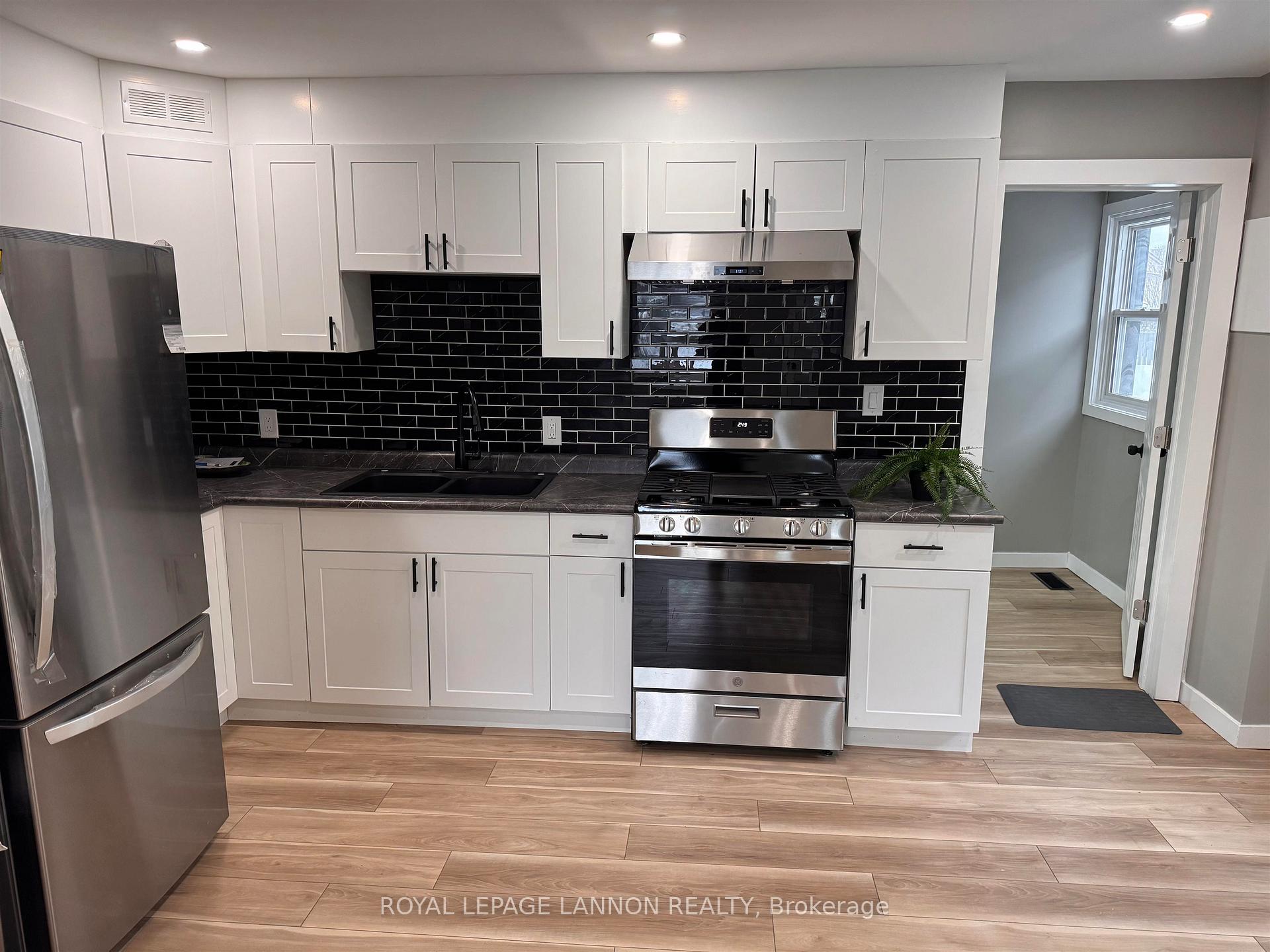Photo 9 of 1322 Georgina Avenue, Thunder Bay, Westfort — HOMEH