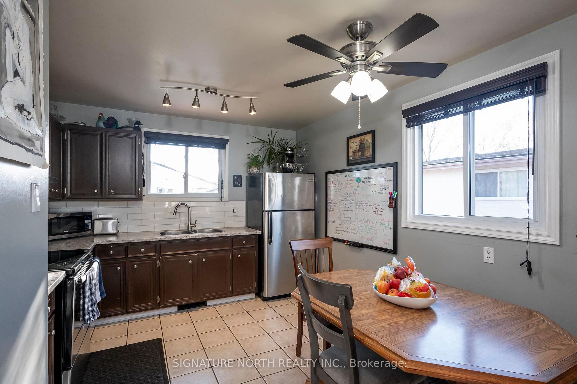 Photo 7 of 522 Redwood Avenue W, Thunder Bay, Northwood Park — HOMEH