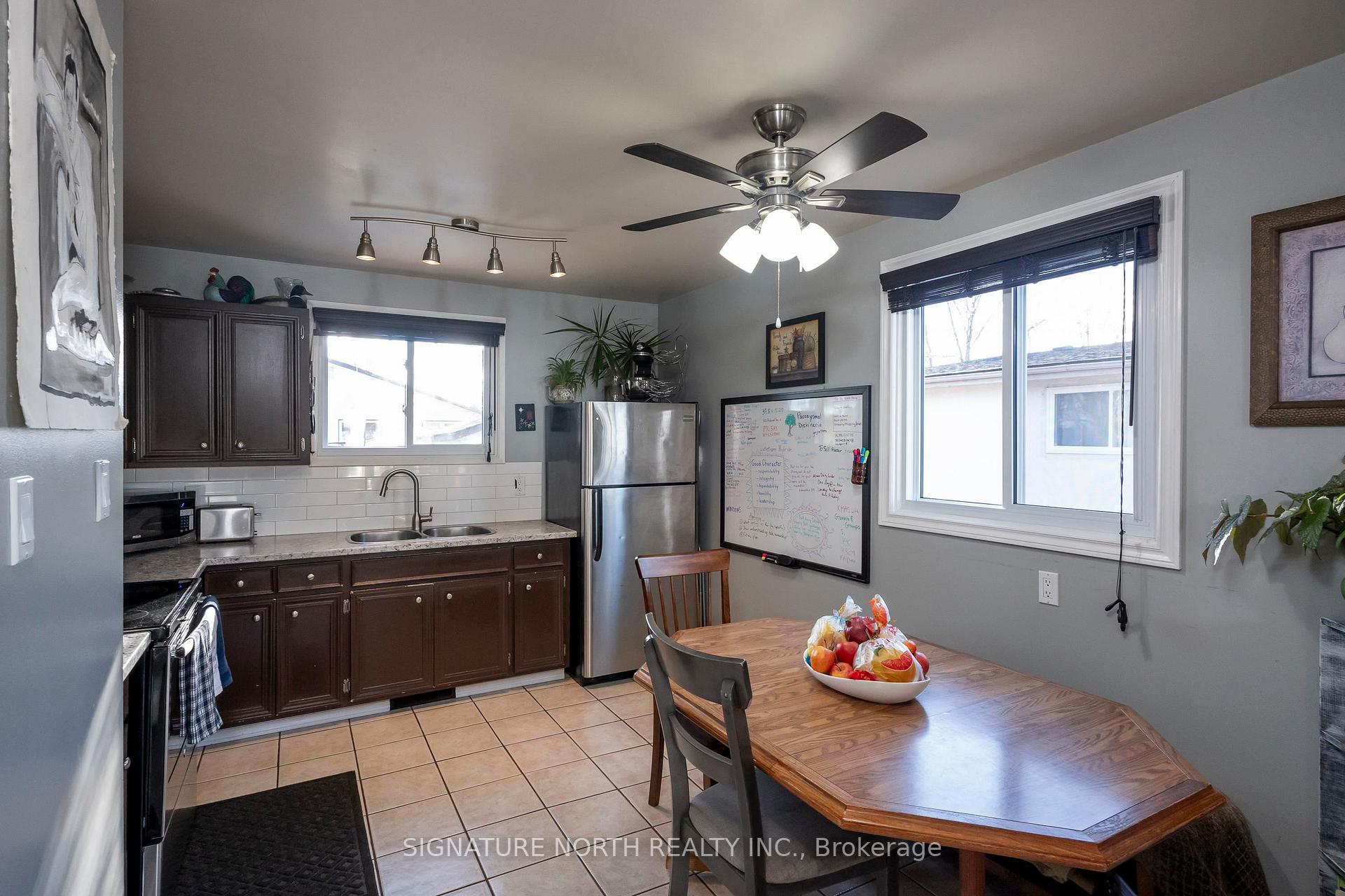 Photo 9 of 522 Redwood Avenue W, Thunder Bay, Northwood Park — HOMEH