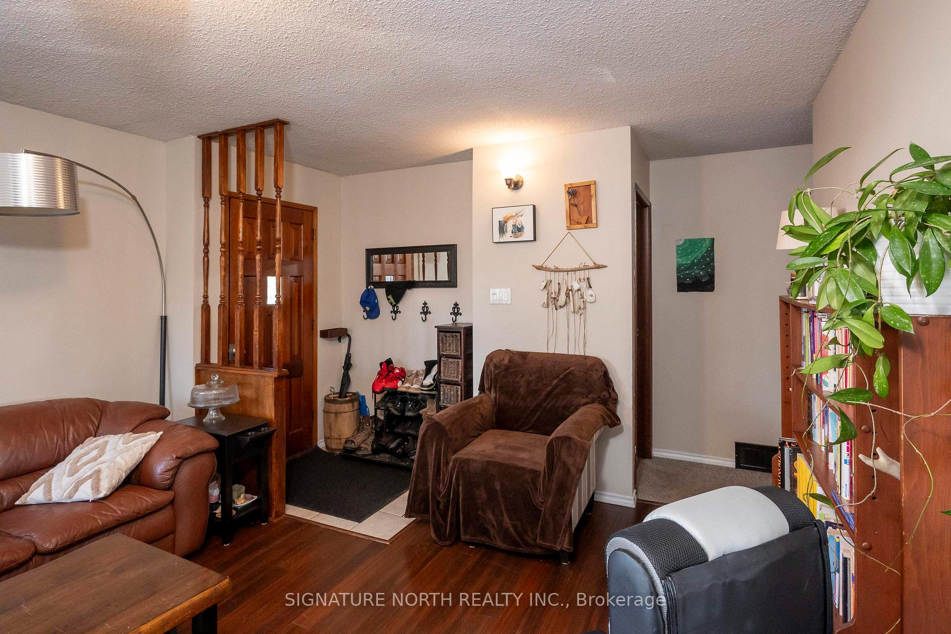 Photo 15 of 522 Redwood Avenue W, Thunder Bay, Northwood Park — HOMEH