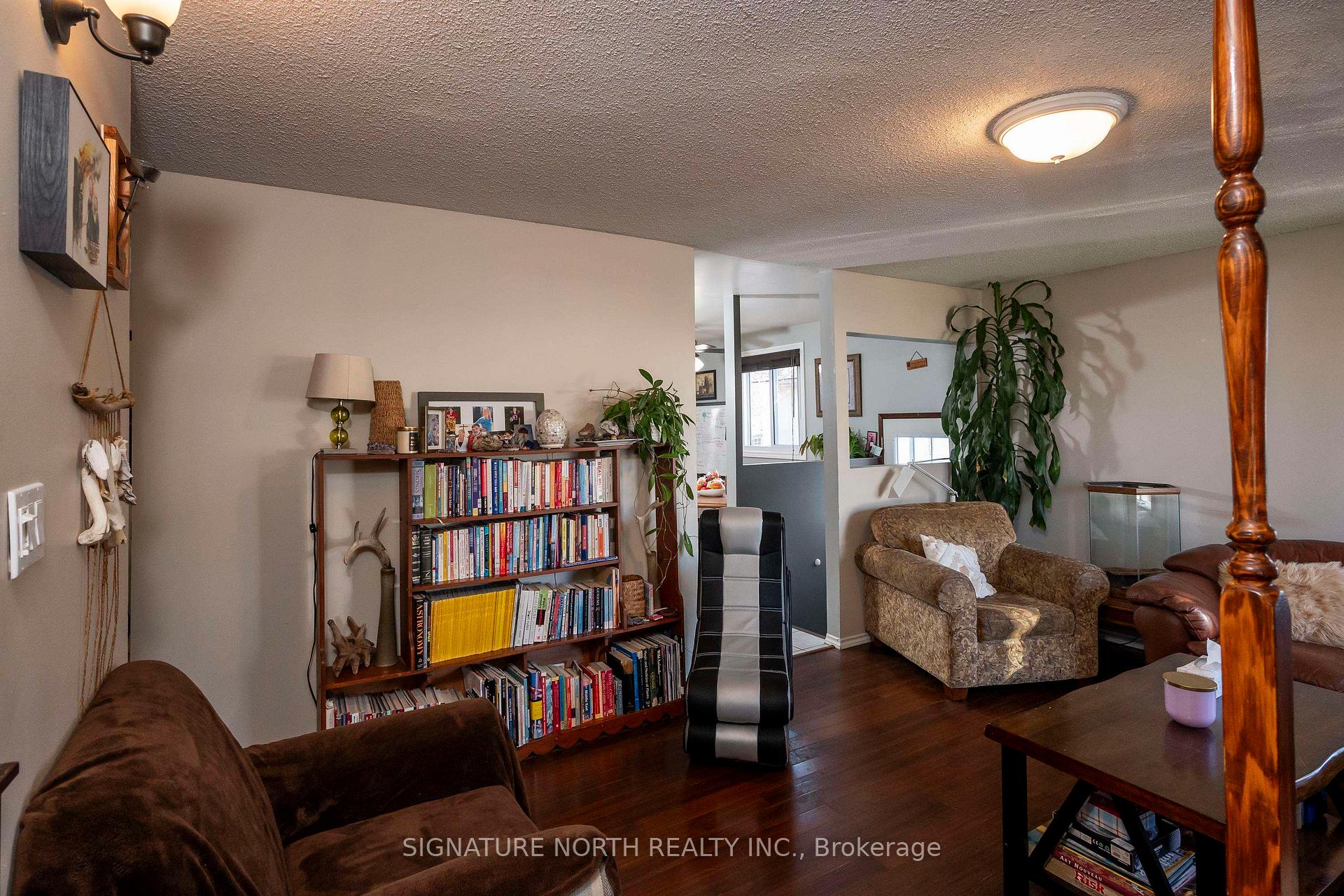 Photo 21 of 522 Redwood Avenue W, Thunder Bay, Northwood Park — HOMEH