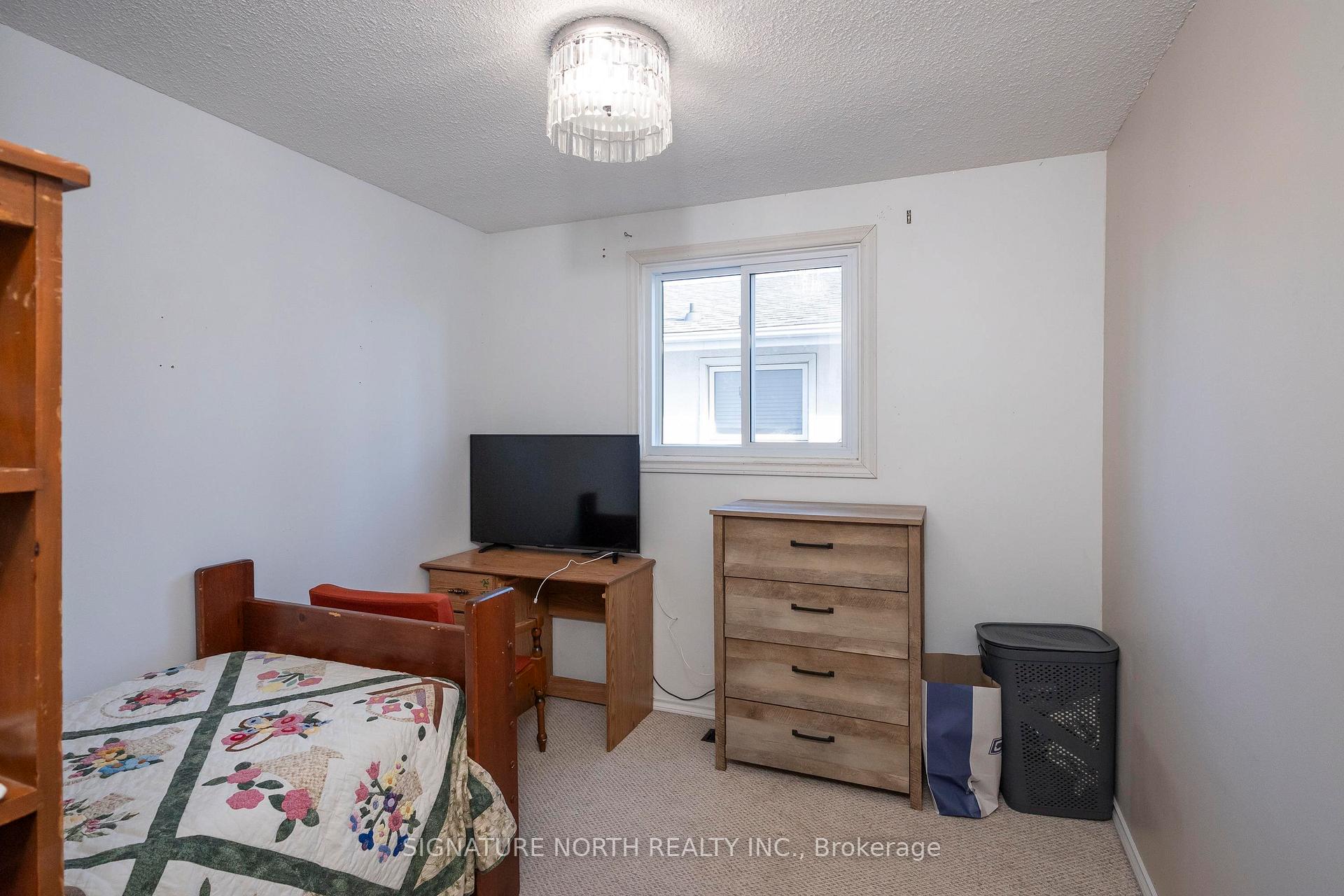 Photo 30 of 522 Redwood Avenue W, Thunder Bay, Northwood Park — HOMEH