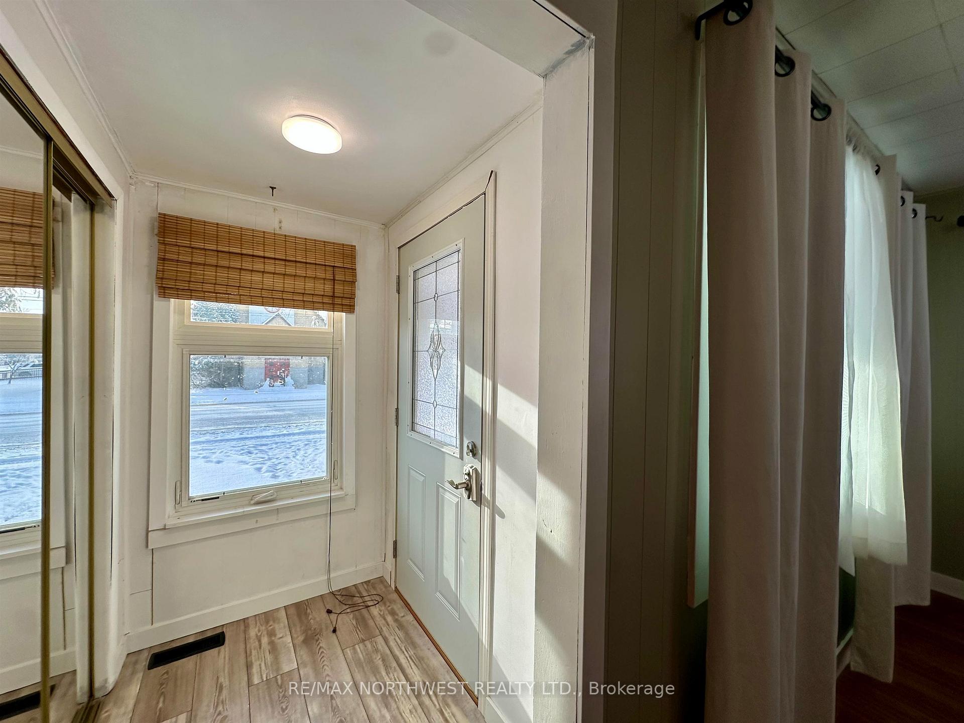 Photo 15 of 1102 Scott Street, Fort Frances — HOMEH