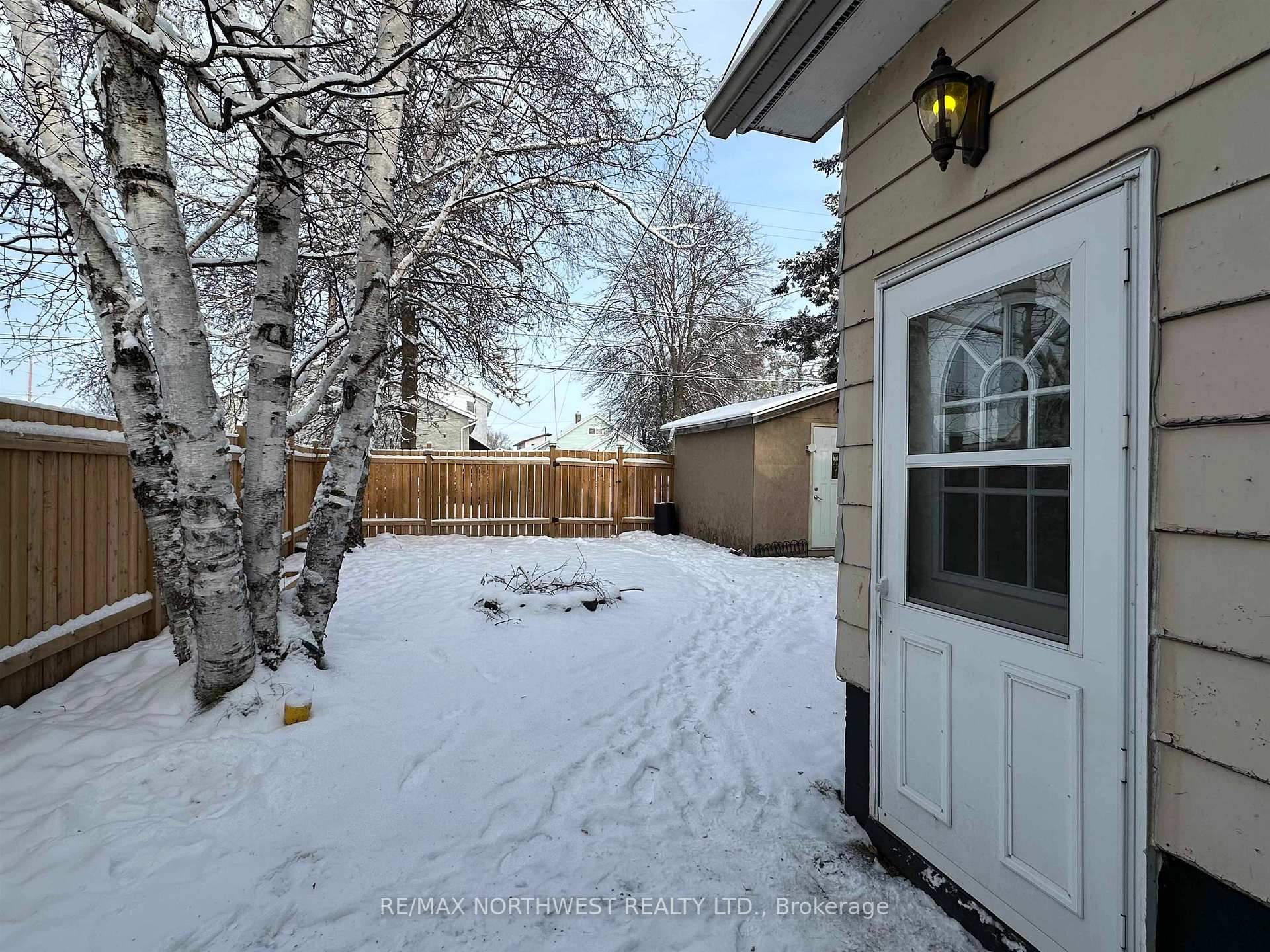 Photo 31 of 1102 Scott Street, Fort Frances — HOMEH