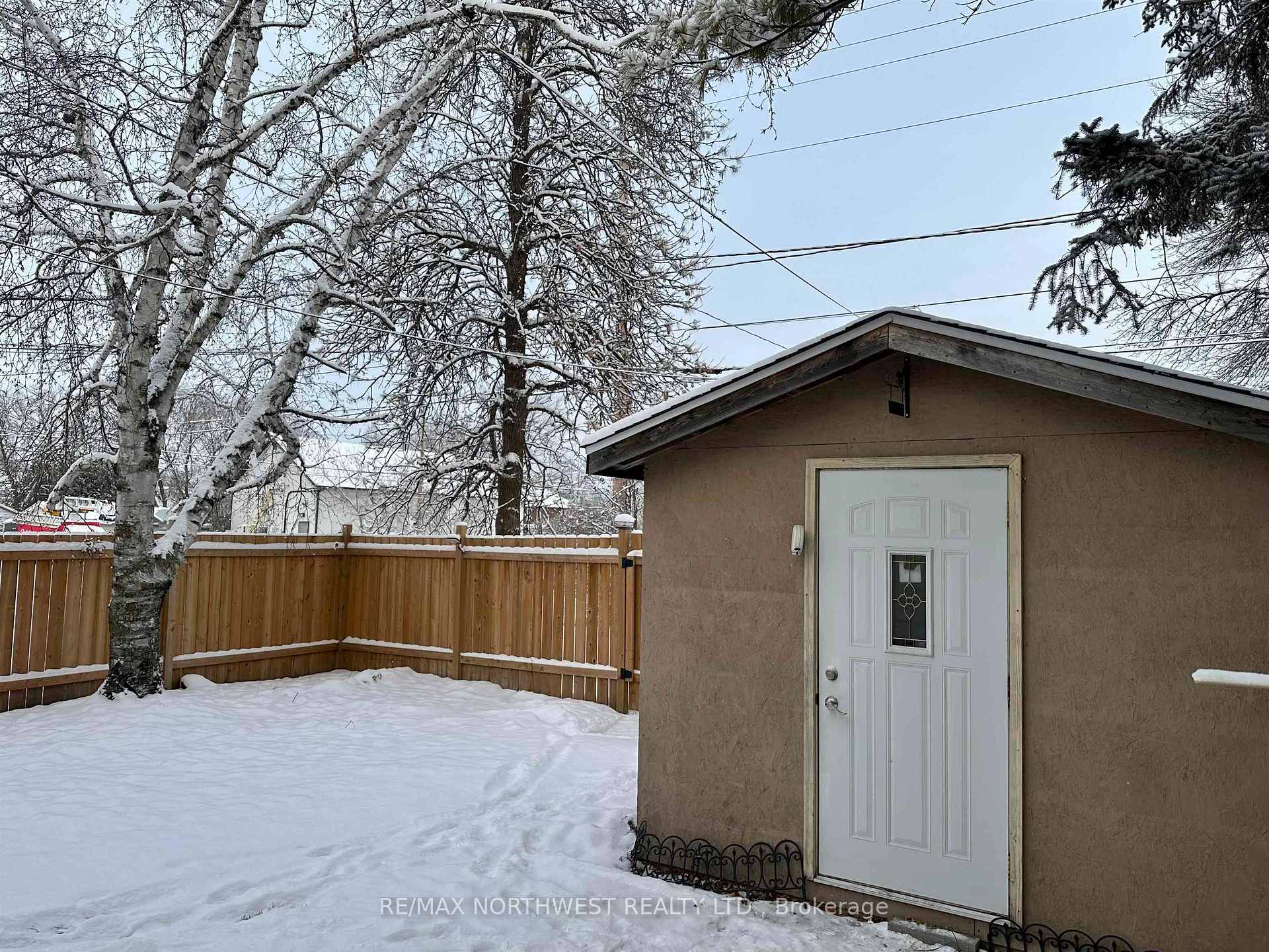 Photo 33 of 1102 Scott Street, Fort Frances — HOMEH