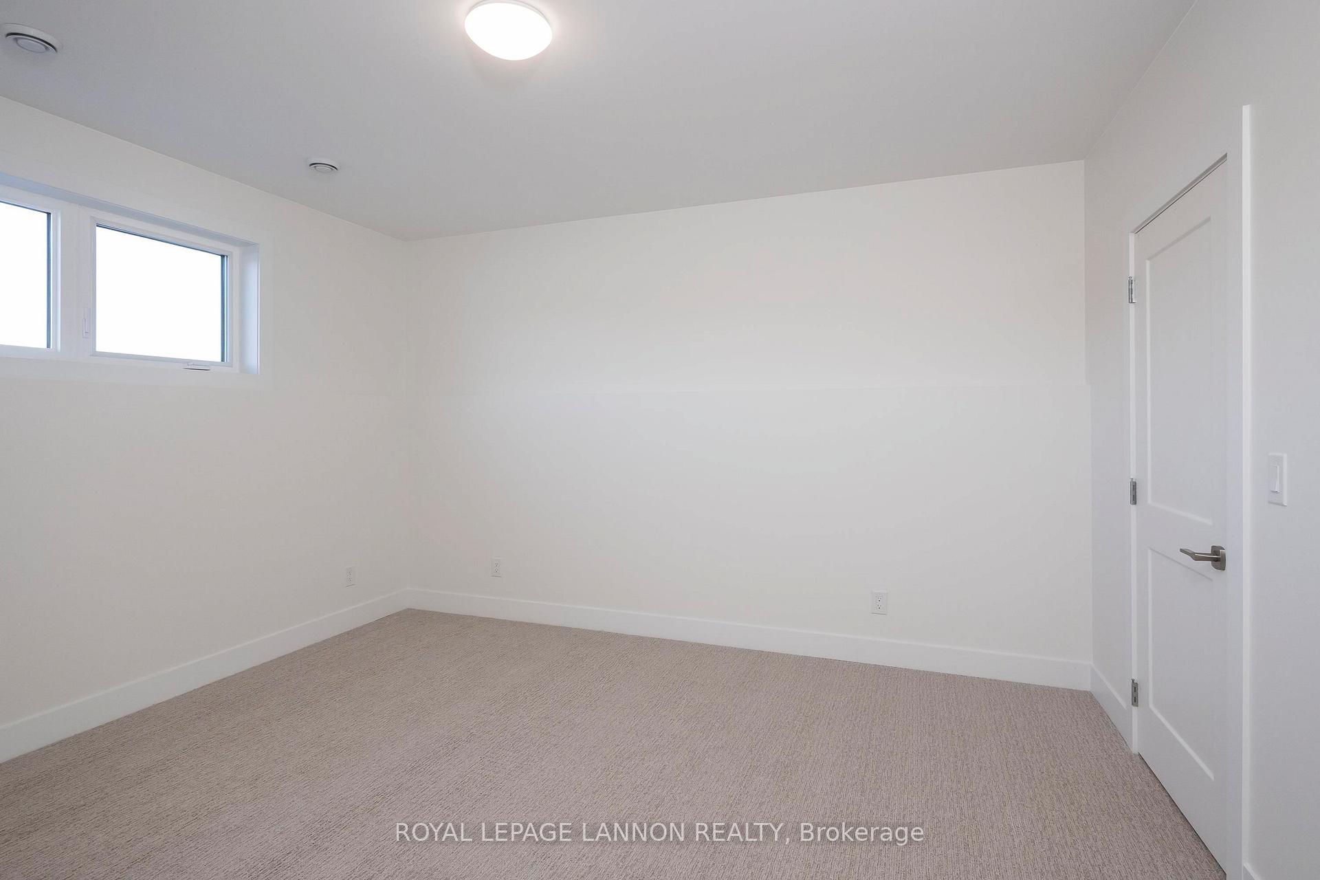 Photo 23 of 202 Bruin Crescent, Thunder Bay, Parkdale — HOMEH
