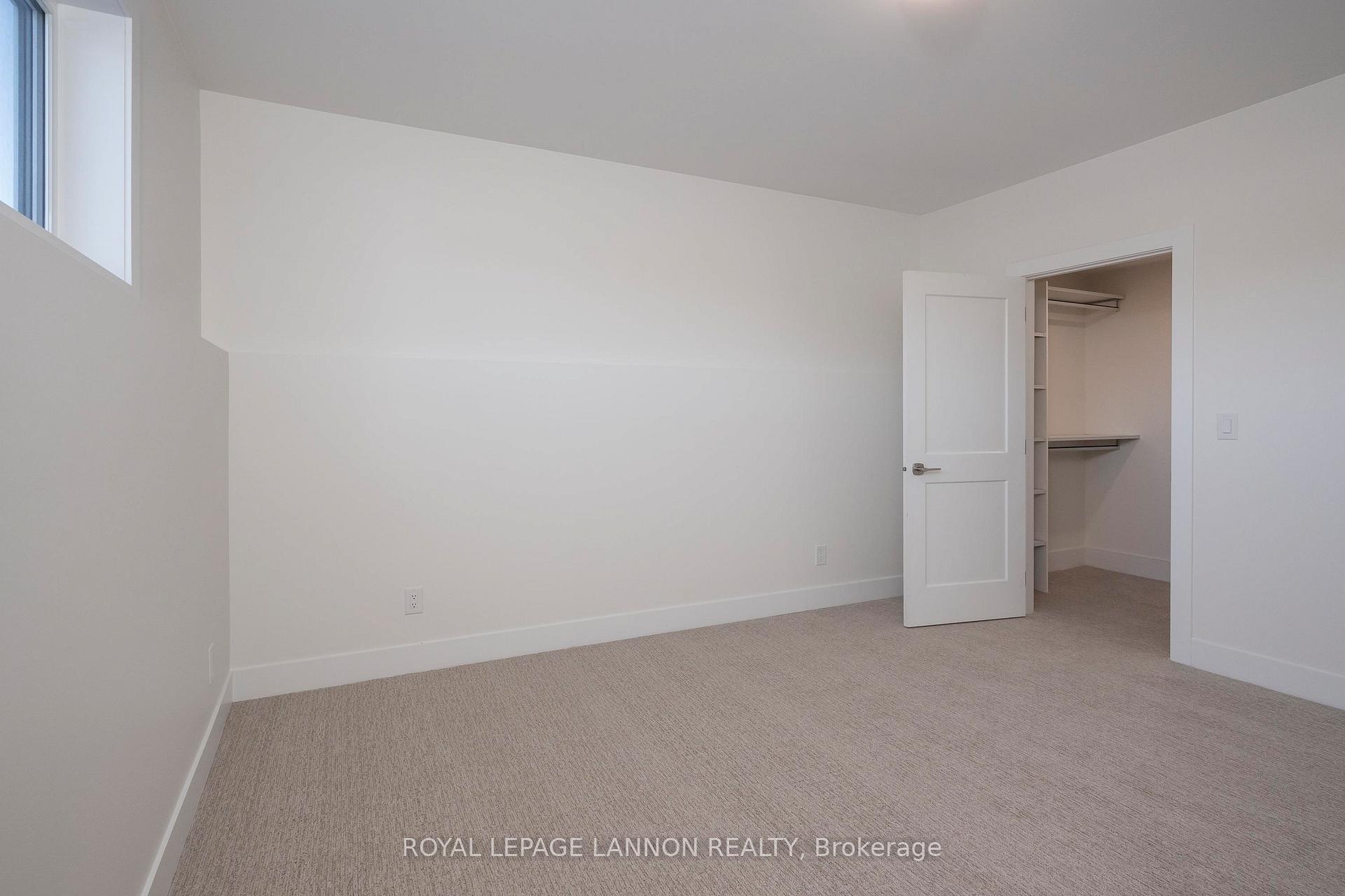 Photo 24 of 202 Bruin Crescent, Thunder Bay, Parkdale — HOMEH