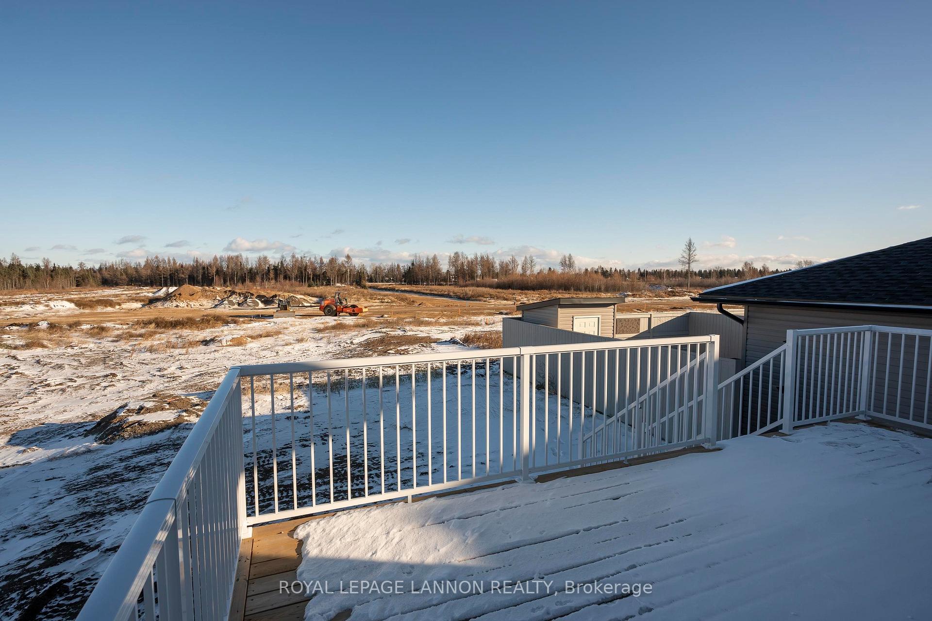 Photo 45 of 202 Bruin Crescent, Thunder Bay, Parkdale — HOMEH