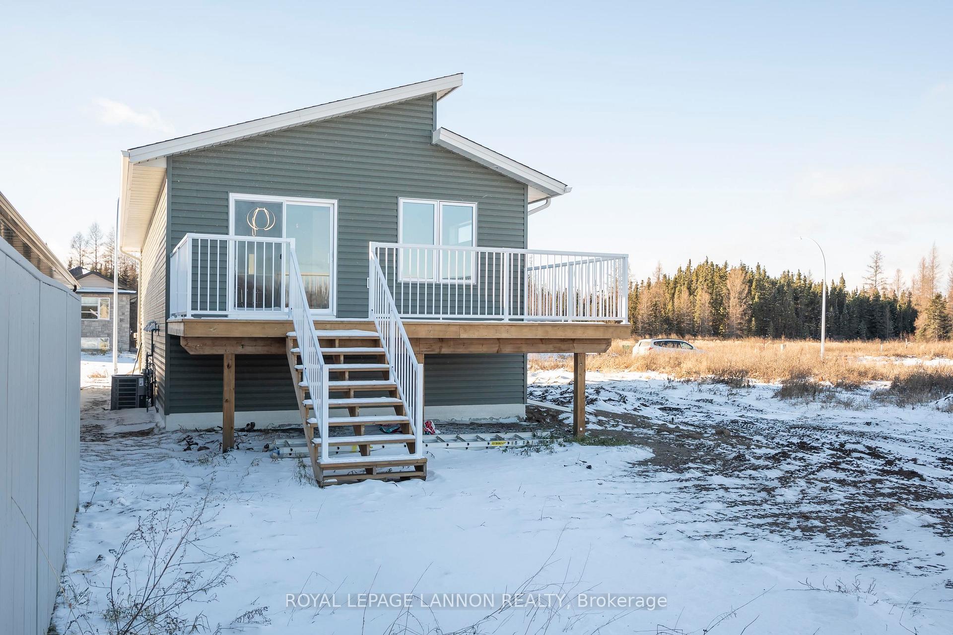 Photo 48 of 202 Bruin Crescent, Thunder Bay, Parkdale — HOMEH