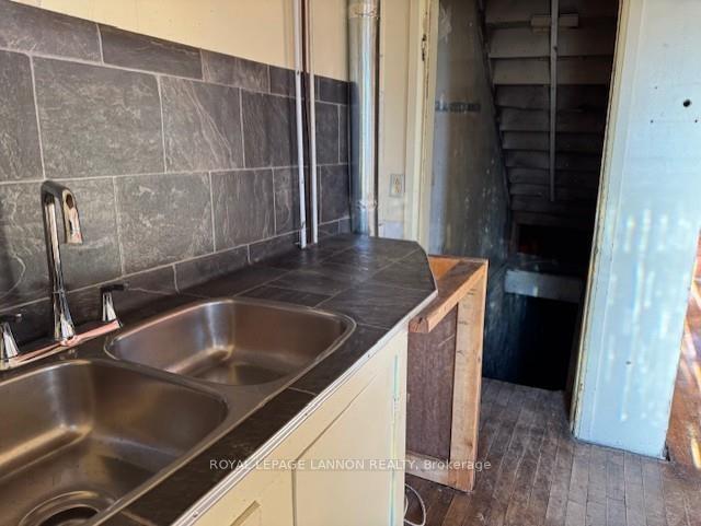 Photo 3 of 136 Dease Street, Thunder Bay, East End — HOMEH