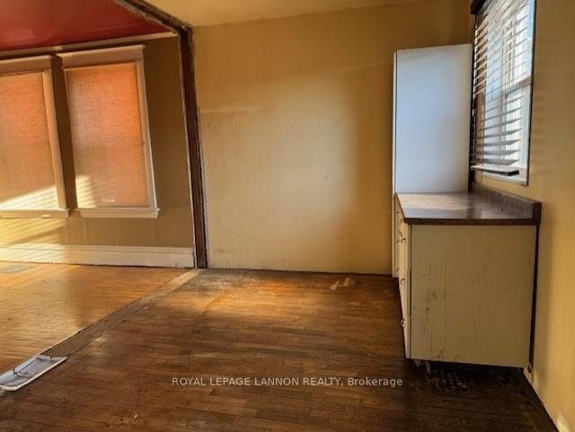 Photo 4 of 136 Dease Street, Thunder Bay, East End — HOMEH