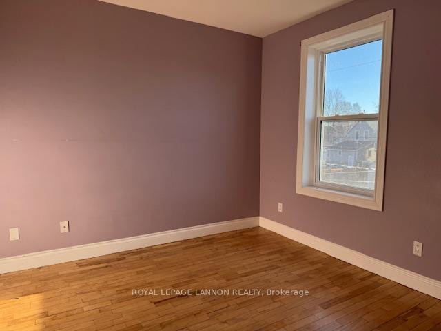 Photo 7 of 136 Dease Street, Thunder Bay, East End — HOMEH